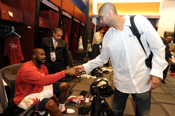 中超转会市场：广州队签下新前锋,（中超转会动态：广州队完成新前锋引援）